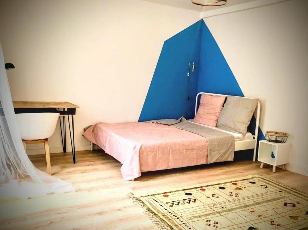 Une Maison Design Dans Le Centre Ville Foix Esterno foto