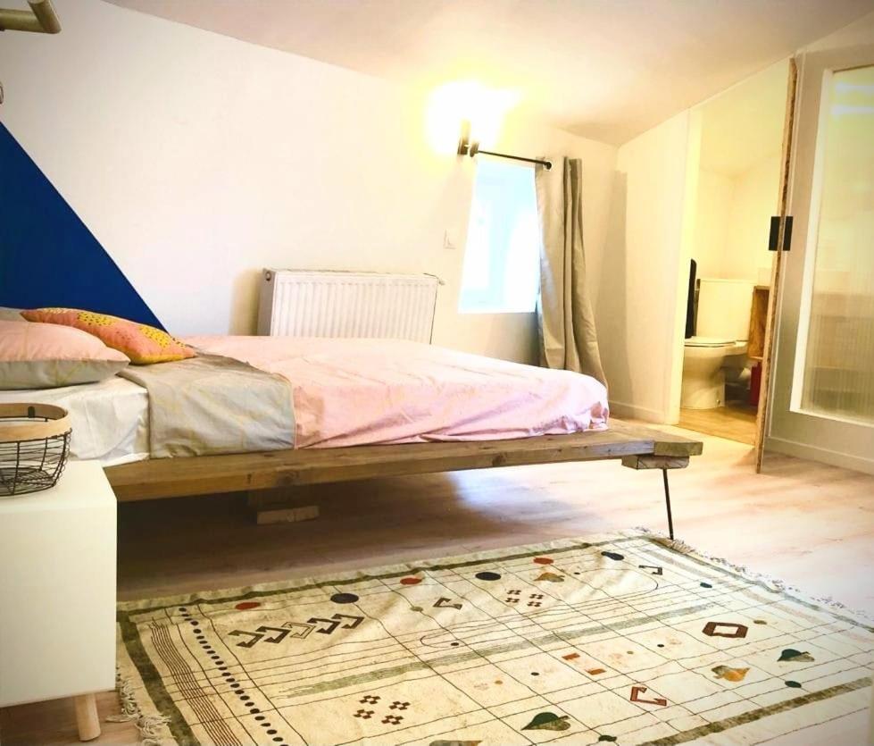 Une Maison Design Dans Le Centre Ville Foix Esterno foto